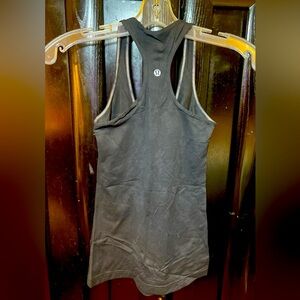 Lululemon black tank top